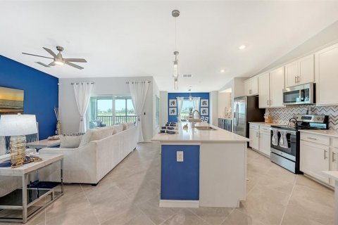 Condo in Venice, Florida, 2 bedrooms  № 1298314 - photo 4
