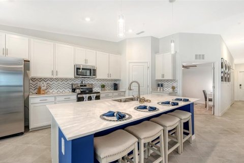 Condo in Venice, Florida, 2 bedrooms  № 1298314 - photo 15