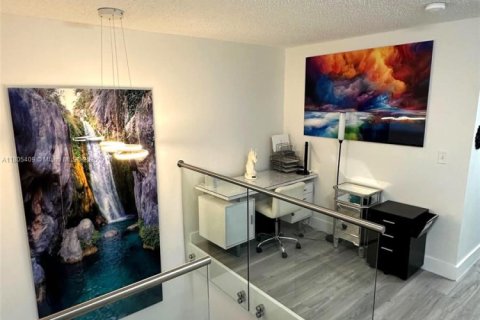 Townhouse in Homestead, Florida 3 bedrooms, 171.5 sq.m. № 1741390 - photo 27