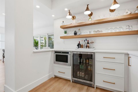 Condo in Delray Beach, Florida, 2 bedrooms  № 2392681 - photo 19