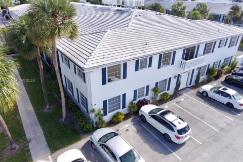 Copropriété à vendre à Fort Lauderdale, Floride: 1 chambre, 70.23 m2 № 1942344 - photo 26