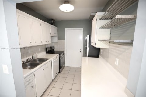 Copropriété à vendre à Fort Lauderdale, Floride: 1 chambre, 70.23 m2 № 1942344 - photo 5