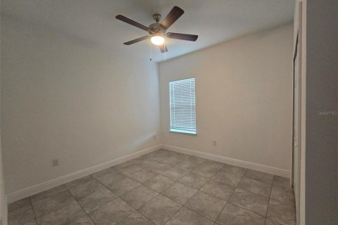 House in Ocala, Florida 4 bedrooms, 0.02 sq.m. № 2196052 - photo 17