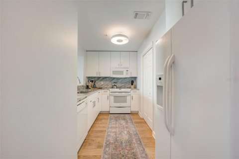Condominio en venta en Tampa, Florida, 2 dormitorios, 108.7 m2 № 2156651 - foto 16