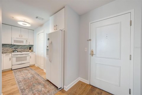 Condominio en venta en Tampa, Florida, 2 dormitorios, 108.7 m2 № 2156651 - foto 15