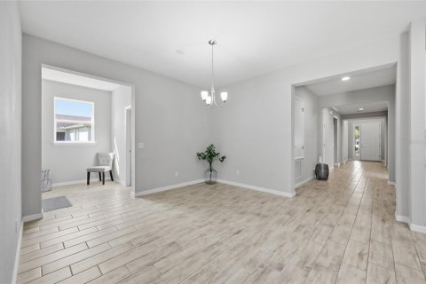 Villa ou maison à vendre à Kissimmee, Floride: 4 chambres, 213.77 m2 № 2416902 - photo 16