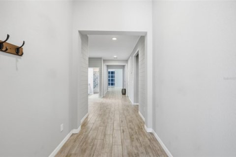 Villa ou maison à vendre à Kissimmee, Floride: 4 chambres, 213.77 m2 № 2416902 - photo 4