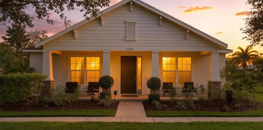 Villa ou maison à Kissimmee, Floride 4 chambres, 213.77 m2 № 2416902