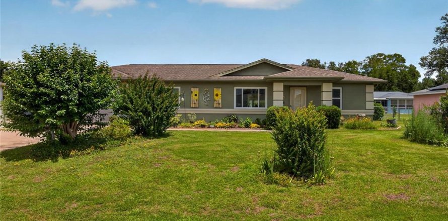 Villa ou maison à Ocala, Floride 2 chambres, 116.87 m2 № 2117654