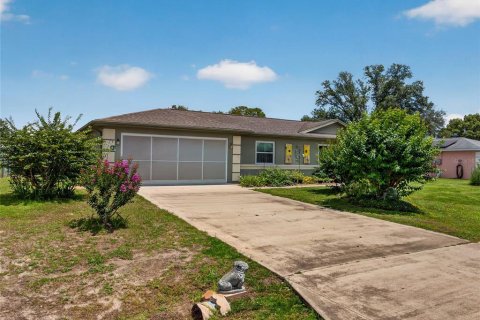 Villa ou maison à vendre à Ocala, Floride: 2 chambres, 116.87 m2 № 2117654 - photo 3