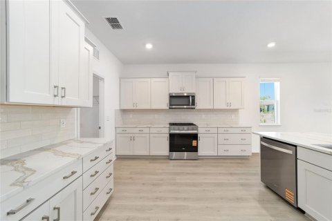 Villa ou maison à vendre à Ocala, Floride: 3 chambres, 197.51 m2 № 2143269 - photo 23