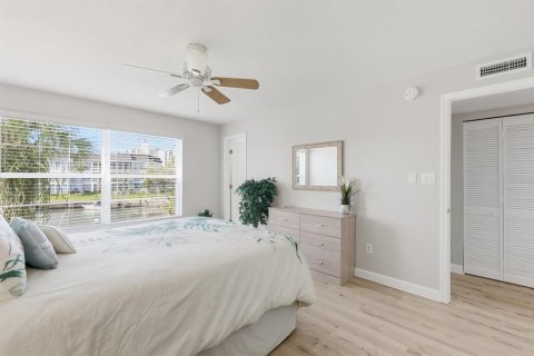 Copropriété à vendre à Longboat Key, Floride: 2 chambres, 107.02 m2 № 2166109 - photo 17