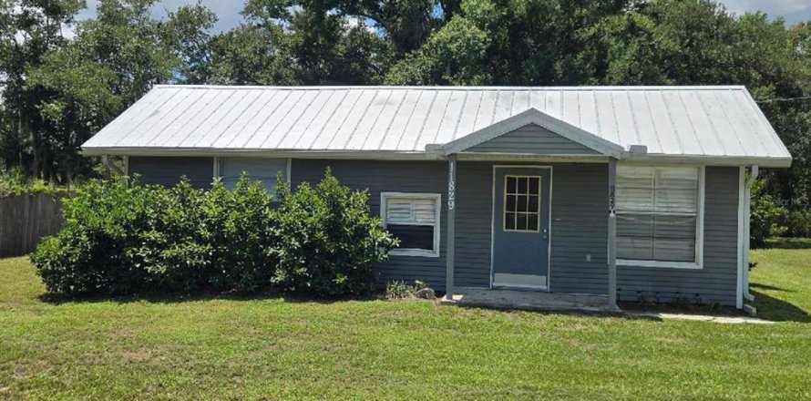 House in Parrish, Florida 2 bedrooms, 74.79 sq.m. № 2235638