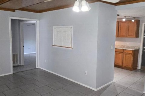 House in Parrish, Florida 2 bedrooms, 74.79 sq.m. № 2235638 - photo 6