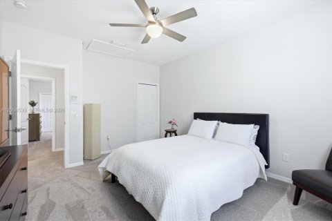 Casa en venta en Sarasota, Florida, 5 dormitorios, 363.43 m2 № 2069727 - foto 26