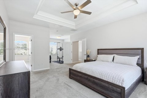 Casa en venta en Sarasota, Florida, 5 dormitorios, 363.43 m2 № 2069727 - foto 20