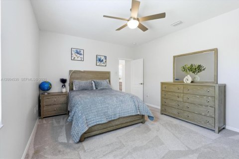 Casa en venta en Sarasota, Florida, 5 dormitorios, 363.43 m2 № 2069727 - foto 25