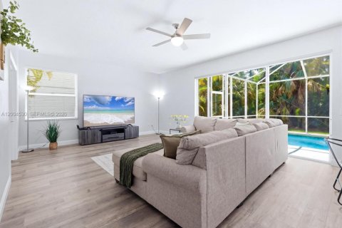 Casa en venta en Sarasota, Florida, 5 dormitorios, 363.43 m2 № 2069727 - foto 12