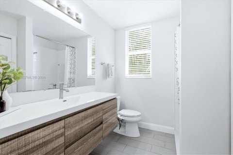 Casa en venta en Sarasota, Florida, 5 dormitorios, 363.43 m2 № 2069727 - foto 27
