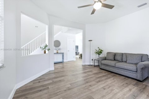Casa en venta en Sarasota, Florida, 5 dormitorios, 363.43 m2 № 2069727 - foto 7