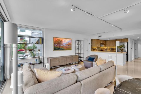 Condominio en venta en Bay Harbor Islands, Florida, 3 dormitorios, 127.83 m2 № 1965144 - foto 4