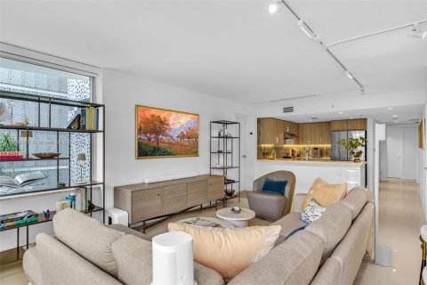 Condominio en venta en Bay Harbor Islands, Florida, 3 dormitorios, 127.83 m2 № 1965144 - foto 5