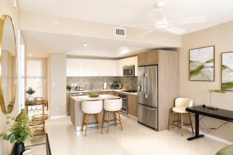 Copropriété à louer à Doral, Floride: 1 chambre, 71.44 m2 № 2154219 - photo 3