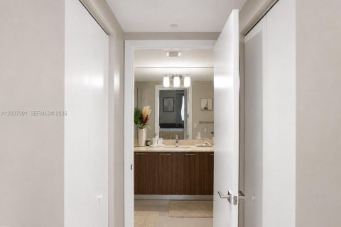 Copropriété à louer à Doral, Floride: 1 chambre, 71.44 m2 № 2154219 - photo 22