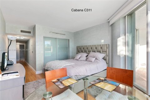 Copropriété à vendre à Sunny Isles Beach, Floride: 3 chambres, 199.18 m2 № 2061136 - photo 27