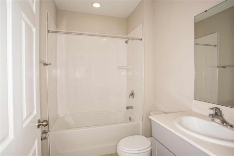 Villa ou maison à vendre à Haines City, Floride: 5 chambres, 224.92 m2 № 2216791 - photo 18