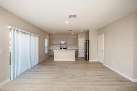 Villa ou maison à vendre à Haines City, Floride: 5 chambres, 224.92 m2 № 2216791 - photo 14