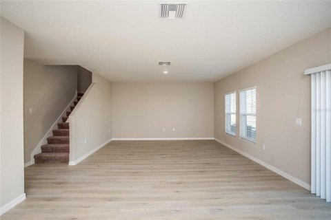 Villa ou maison à vendre à Haines City, Floride: 5 chambres, 224.92 m2 № 2216791 - photo 13