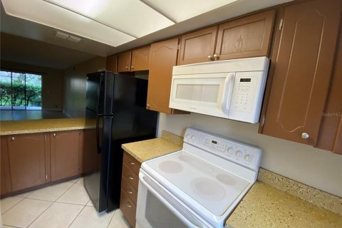 Copropriété à louer à Altamonte Springs, Floride: 2 chambres, 100.52 m2 № 2143822 - photo 5