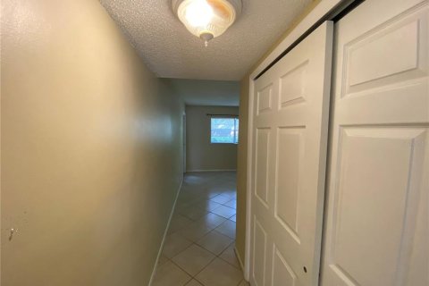 Copropriété à louer à Altamonte Springs, Floride: 2 chambres, 100.52 m2 № 2143822 - photo 15
