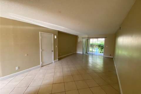 Copropriété à louer à Altamonte Springs, Floride: 2 chambres, 100.52 m2 № 2143822 - photo 4