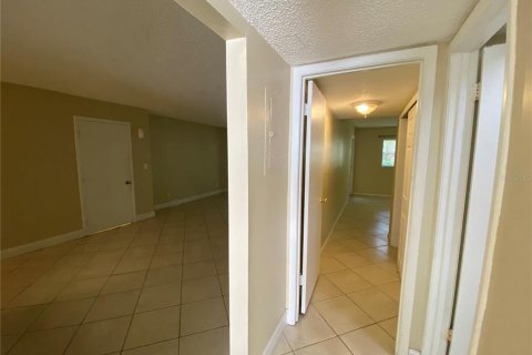 Copropriété à louer à Altamonte Springs, Floride: 2 chambres, 100.52 m2 № 2143822 - photo 12