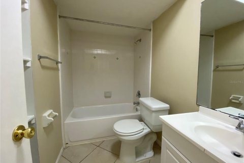 Copropriété à louer à Altamonte Springs, Floride: 2 chambres, 100.52 m2 № 2143822 - photo 13
