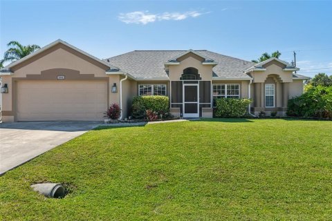 Casa en venta en Cape Coral, Florida, 4 dormitorios, 208.29 m2 № 1567613 - foto 2