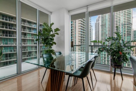 Condo in Miami, Florida, 2 bedrooms № 2068501 - photo 13