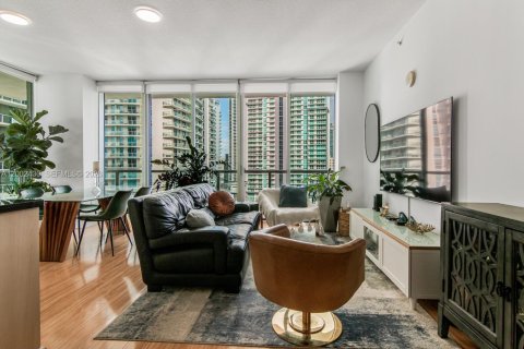 Condo in Miami, Florida, 2 bedrooms № 2068501 - photo 8