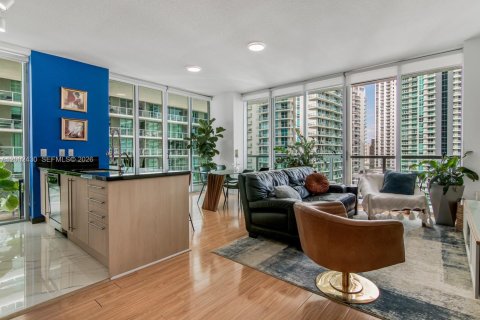 Condo in Miami, Florida, 2 bedrooms № 2068501 - photo 7