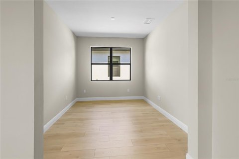 House in Parrish, Florida 3 bedrooms, 197.79 sq.m. № 2149120 - photo 8