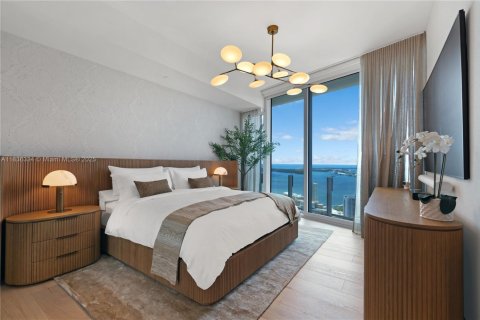 Condo in Miami, Florida, 3 bedrooms  № 1825857 - photo 16