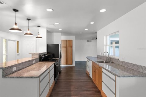 Casa en venta en Ocoee, Florida, 3 dormitorios, 144 m2 № 1916448 - foto 11