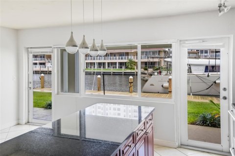 Condo in Fort Lauderdale, Florida, 1 bedroom № 2083568 - photo 23