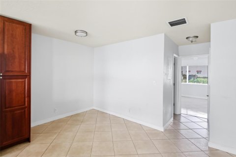 Condo in Fort Lauderdale, Florida, 1 bedroom № 2083568 - photo 20