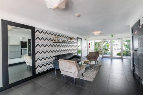 Condo in Fort Lauderdale, Florida, 1 bedroom № 2083568 - photo 4
