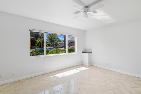 Condo in Fort Lauderdale, Florida, 1 bedroom № 2083568 - photo 27