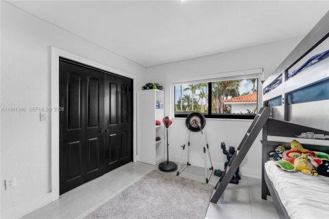 Villa ou maison à louer à Miami, Floride: 5 chambres, 203.55 m2 № 2001294 - photo 19