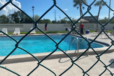 Condominio en alquiler en Tampa, Florida, 2 dormitorios, 141.21 m2 № 1904909 - foto 14